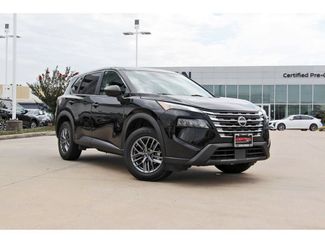Used 2024 Nissan Rogue S AWD/4WD video 1