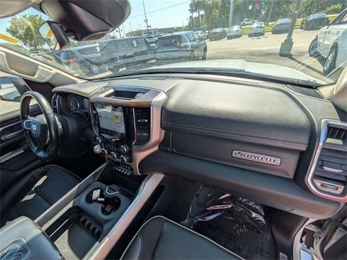 Used 2022 RAM 1500 Laramie image 36