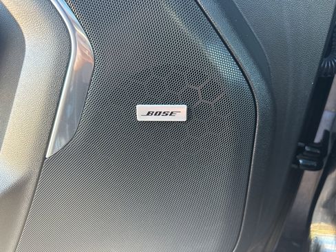 Used 2023 Chevrolet Tahoe High Country w/ Advanced Technology Package image 19