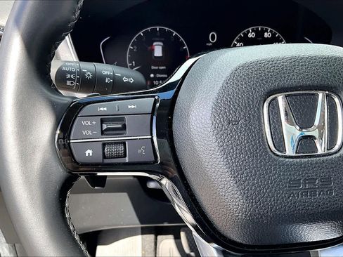 Certified 2025 Honda Pilot EX-L image 51