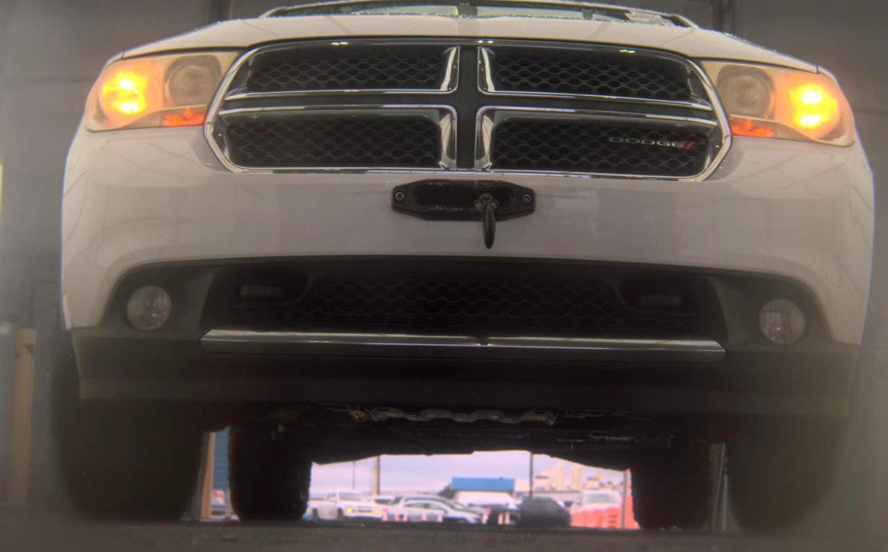 Used 2013 Dodge Durango SXT w/ Trailer Tow Group IV AWD/4WD image 3