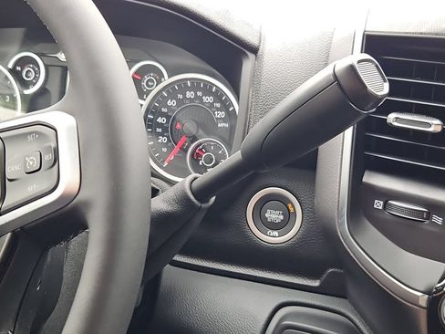 New 2026 RAM 2500 Big Horn AWD/4WD image 27