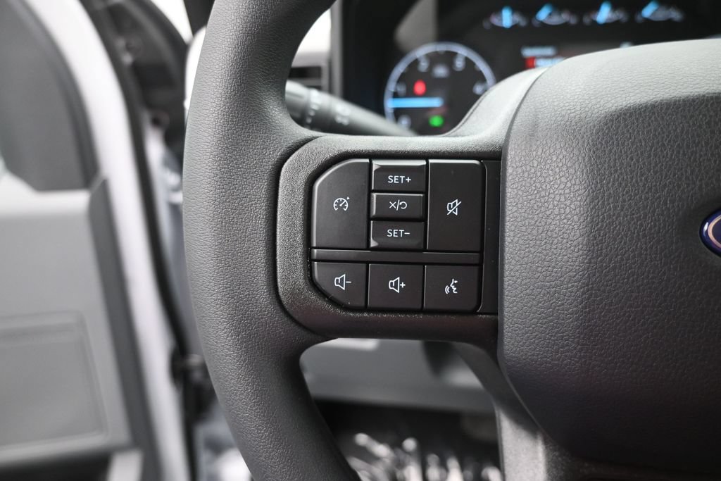 New 2027 Ford F250 XL w/ Tremor Off-Road Package AWD/4WD image 6
