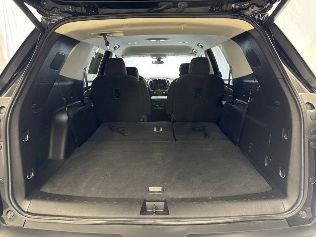 Used 2020 Chevrolet Traverse LT FWD image 26