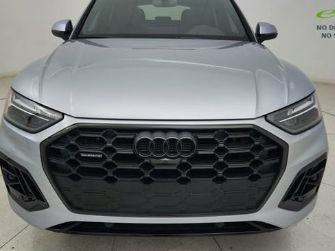 Used 2025 Audi Q5 2.0T Premium Plus w/ Premium Plus Package AWD/4WD image 9