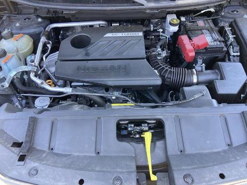 Used 2025 Nissan Rogue SV FWD image 25