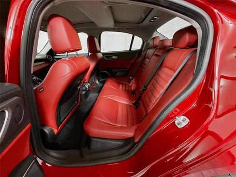 Used 2019 Alfa Romeo Giulia Ti Sport w/ Quick Order Package 22U Sport RWD image 3