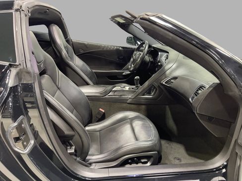 Used 2014 Chevrolet Corvette Stingray Coupe w/ 2LT Preferred Equipment Group image 21