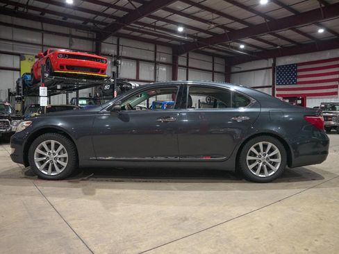 Used 2010 Lexus LS 460 AWD image 4