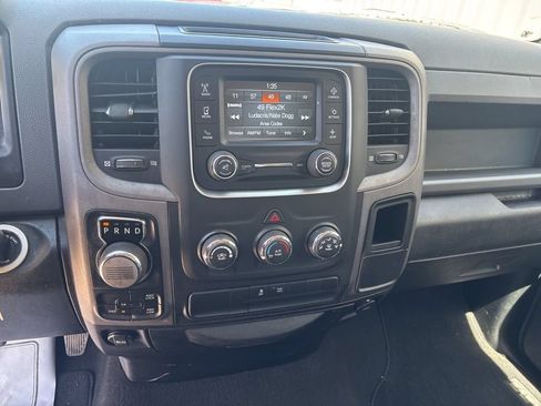 Used 2018 RAM 1500 Express w/ Express Value Package AWD/4WD image 18