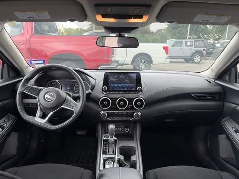 Used 2025 Nissan Sentra SV FWD image 23