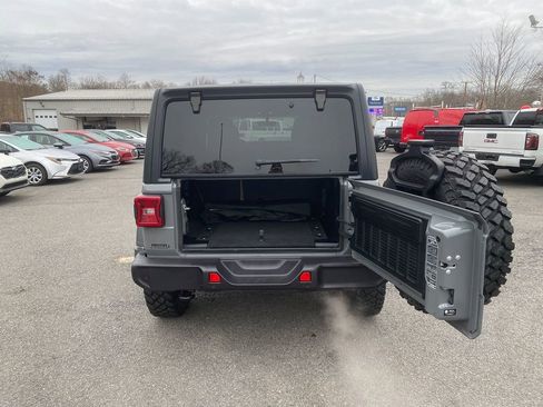 Used 2021 Jeep Wrangler Unlimited Sport image 24
