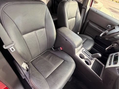 Used 2010 Ford Edge Limited AWD/4WD image 18