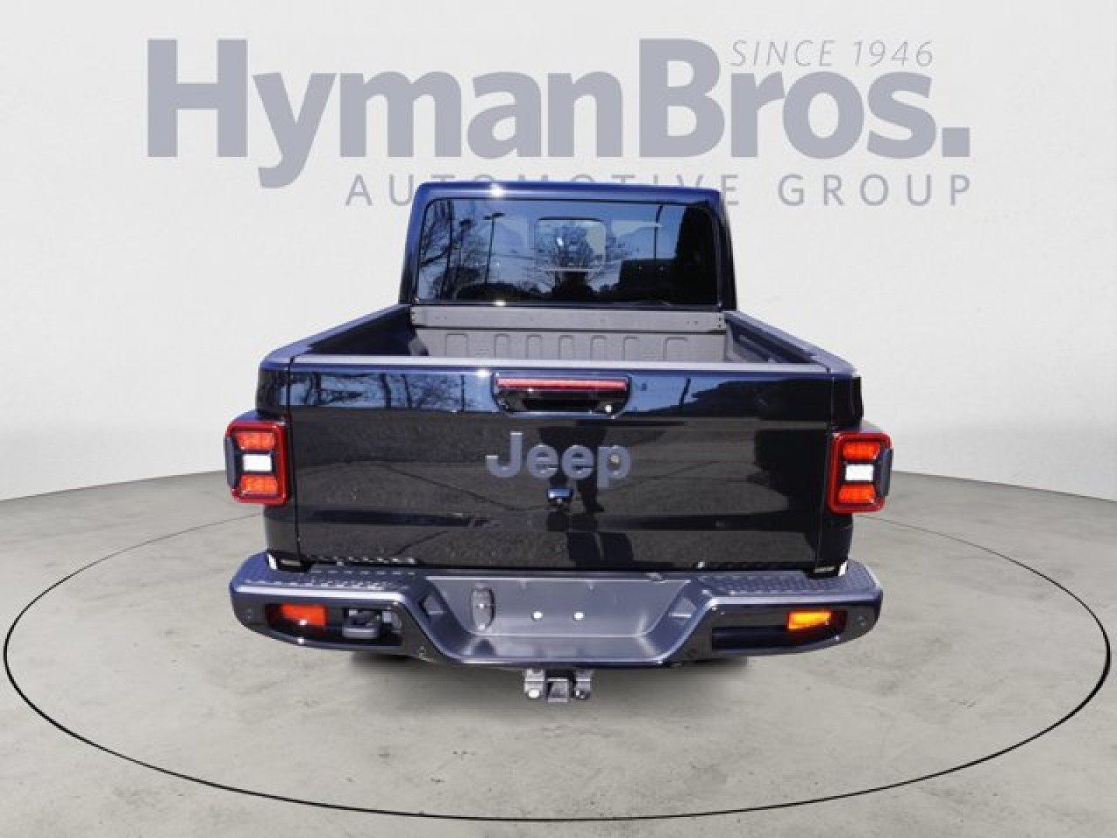 Used 2023 Jeep Gladiator Overland AWD/4WD image 6
