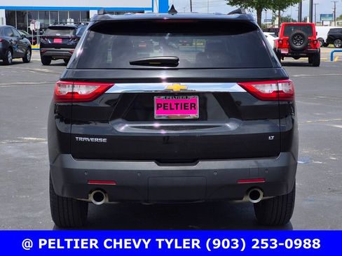 Used 2021 Chevrolet Traverse LT FWD image 5