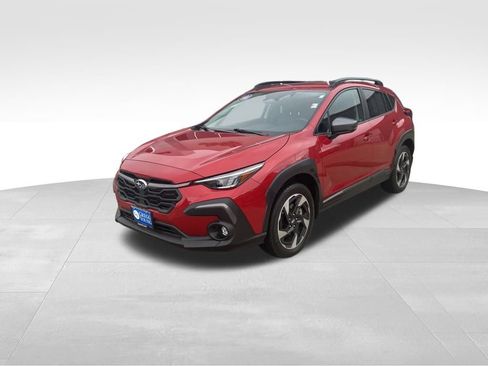 Used 2024 Subaru Crosstrek 2.5i Limited image 3