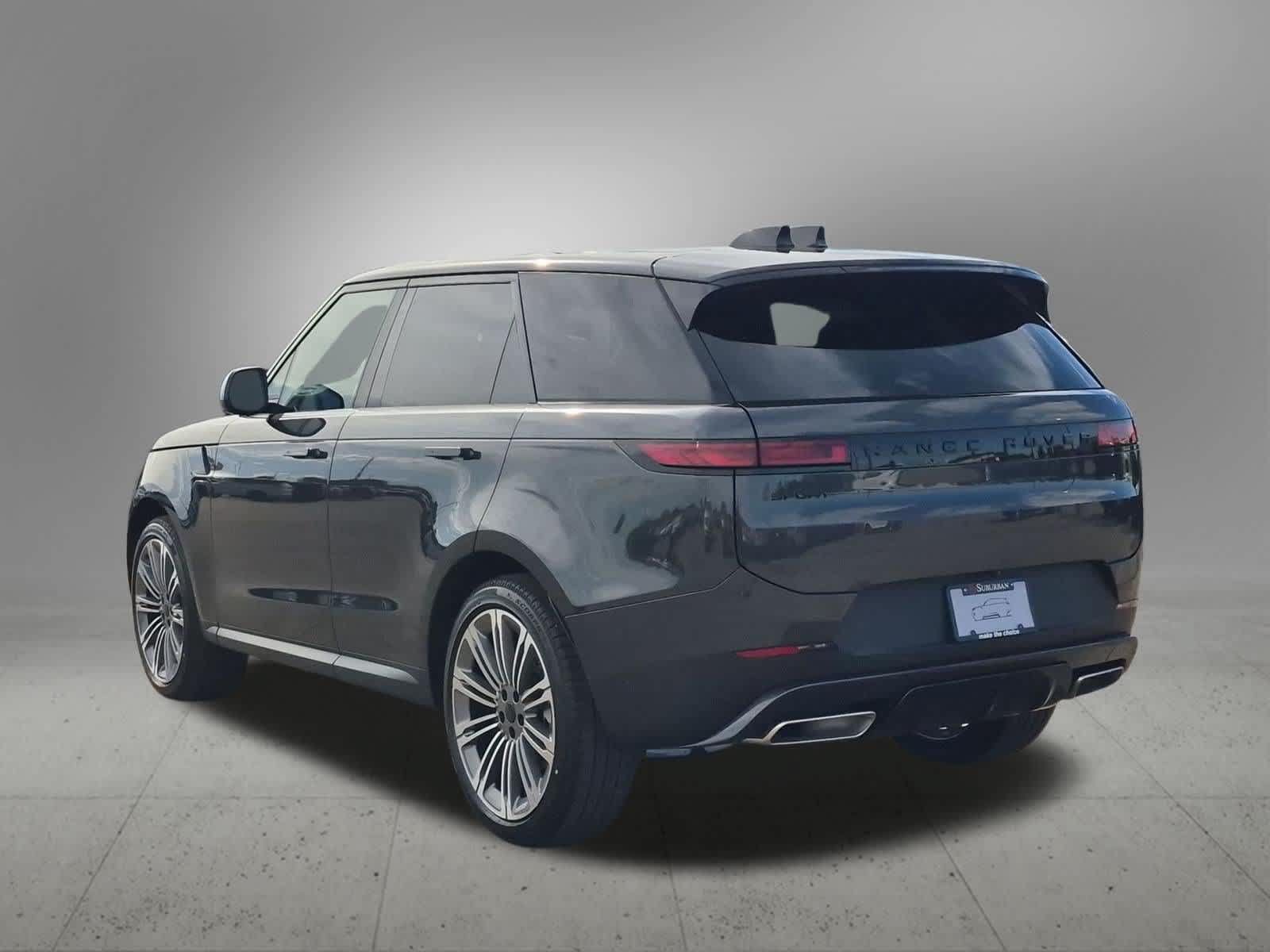 New 2027 Land Rover Range Rover Sport SE AWD/4WD image 4