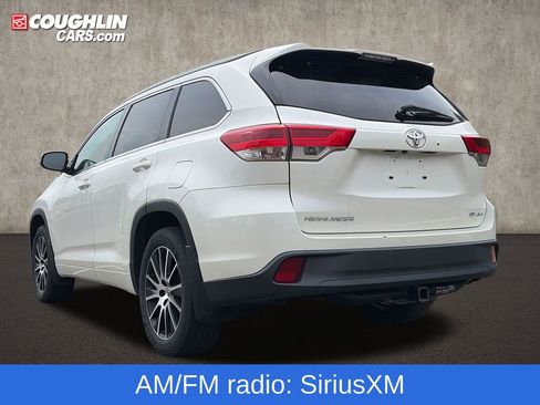 Used 2018 Toyota Highlander SE AWD/4WD image 6