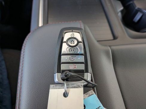 Certified 2025 Ford Expedition Max Active image 30