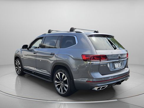 Certified 2023 Volkswagen Atlas SEL Premium AWD/4WD image 3