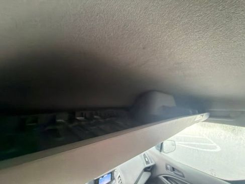 Used 2022 Ford Transit Connect XL FWD image 32
