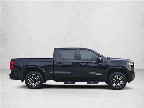 Used 2020 GMC Sierra 1500 AT4 w/ AT4 Premium Package AWD/4WD image 4