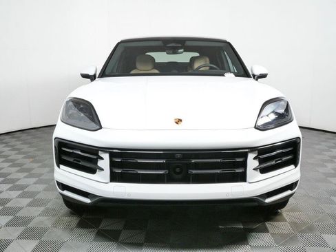 New 2026 Porsche Cayenne Coupe AWD/4WD image 37