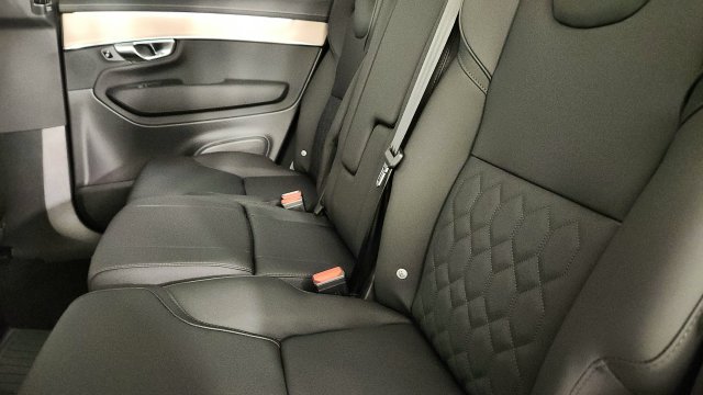 New 2026 Volvo XC90 T8 Plus AWD/4WD image 28