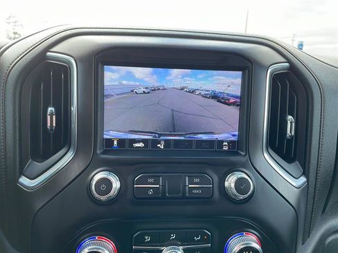 Used 2022 GMC Sierra 2500 AT4 w/ Gooseneck/5TH Wheel Package AWD/4WD image 19