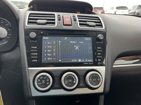 Used 2016 Subaru Crosstrek 2.0i Limited image 36