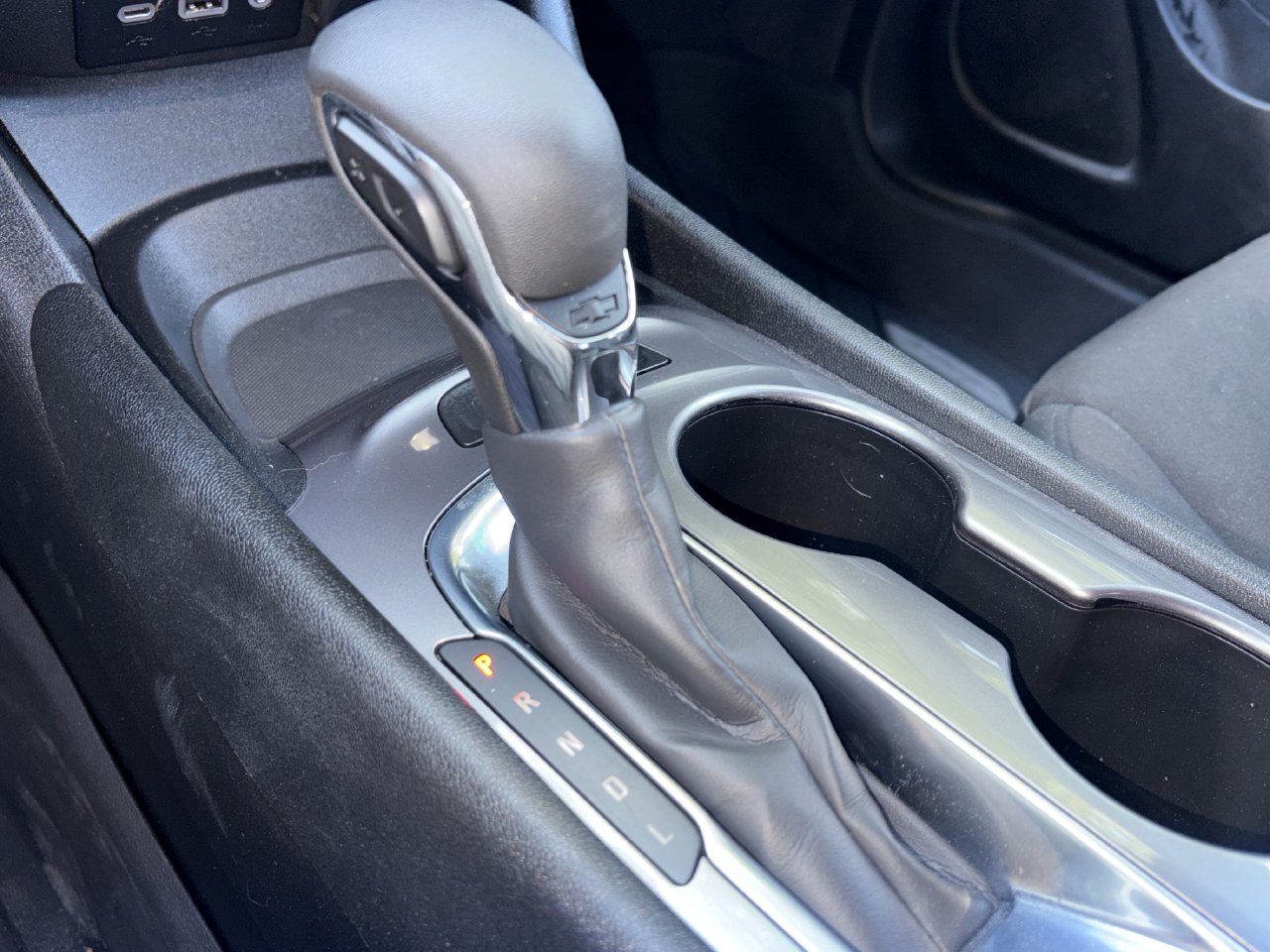 Used 2021 Chevrolet Malibu LS w/ LPO, Floor Liner Package FWD image 9