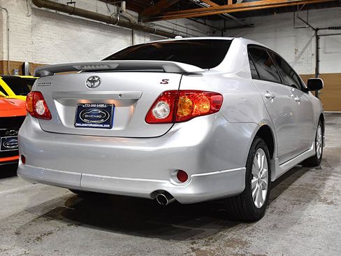 Used 2010 Toyota Corolla S FWD image 5