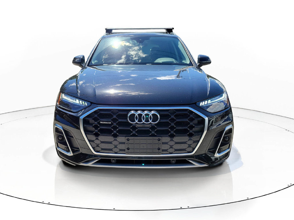 Used 2023 Audi Q5 2.0T Prestige w/ Prestige Package AWD/4WD image 2