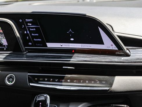 Used 2022 Cadillac Escalade Sport w/ Touring Package AWD/4WD image 19