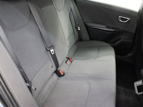 Used 2025 Kia K4 FWD image 18