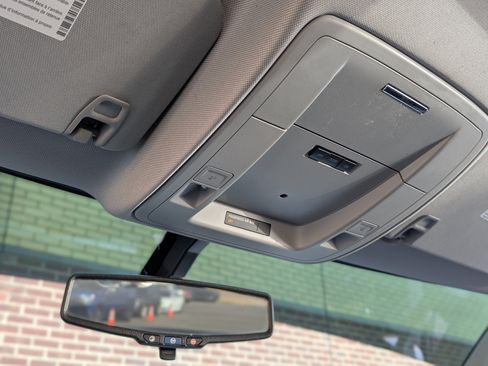 Used 2018 Chevrolet Silverado 1500 LT w/ Texas Edition image 29