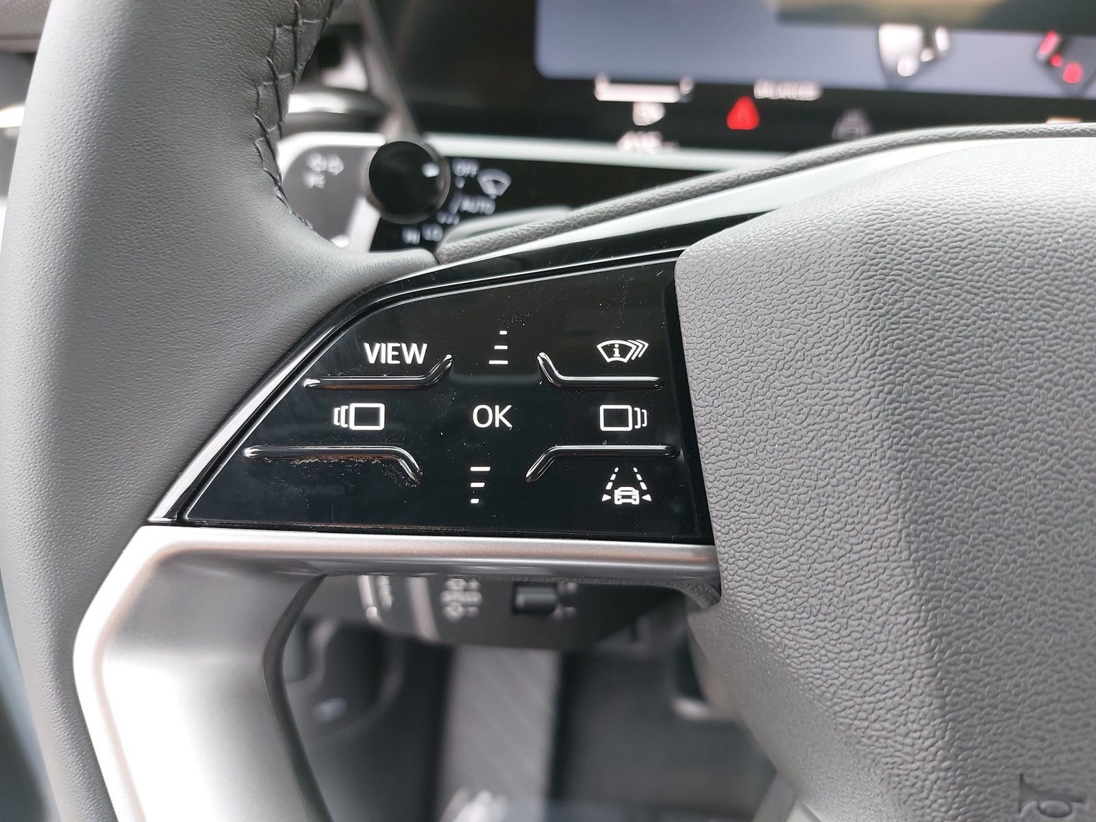 New 2026 Audi Q3 quattro 2.0T AWD/4WD image 17