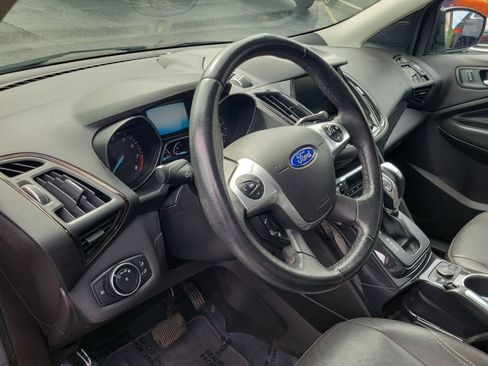 Used 2015 Ford Escape Titanium w/ Equipment Group 301A AWD/4WD image 7