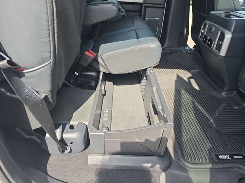 Used 2022 Ford F350 Lariat w/ Lariat Ultimate Package AWD/4WD image 20