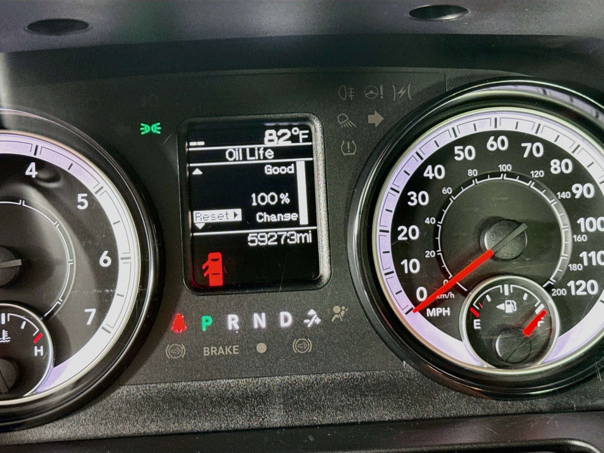 Used 2022 RAM 1500 Classic SLT RWD image 13