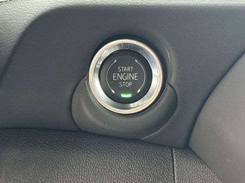 New 2026 Chevrolet Suburban Premier AWD/4WD image 20