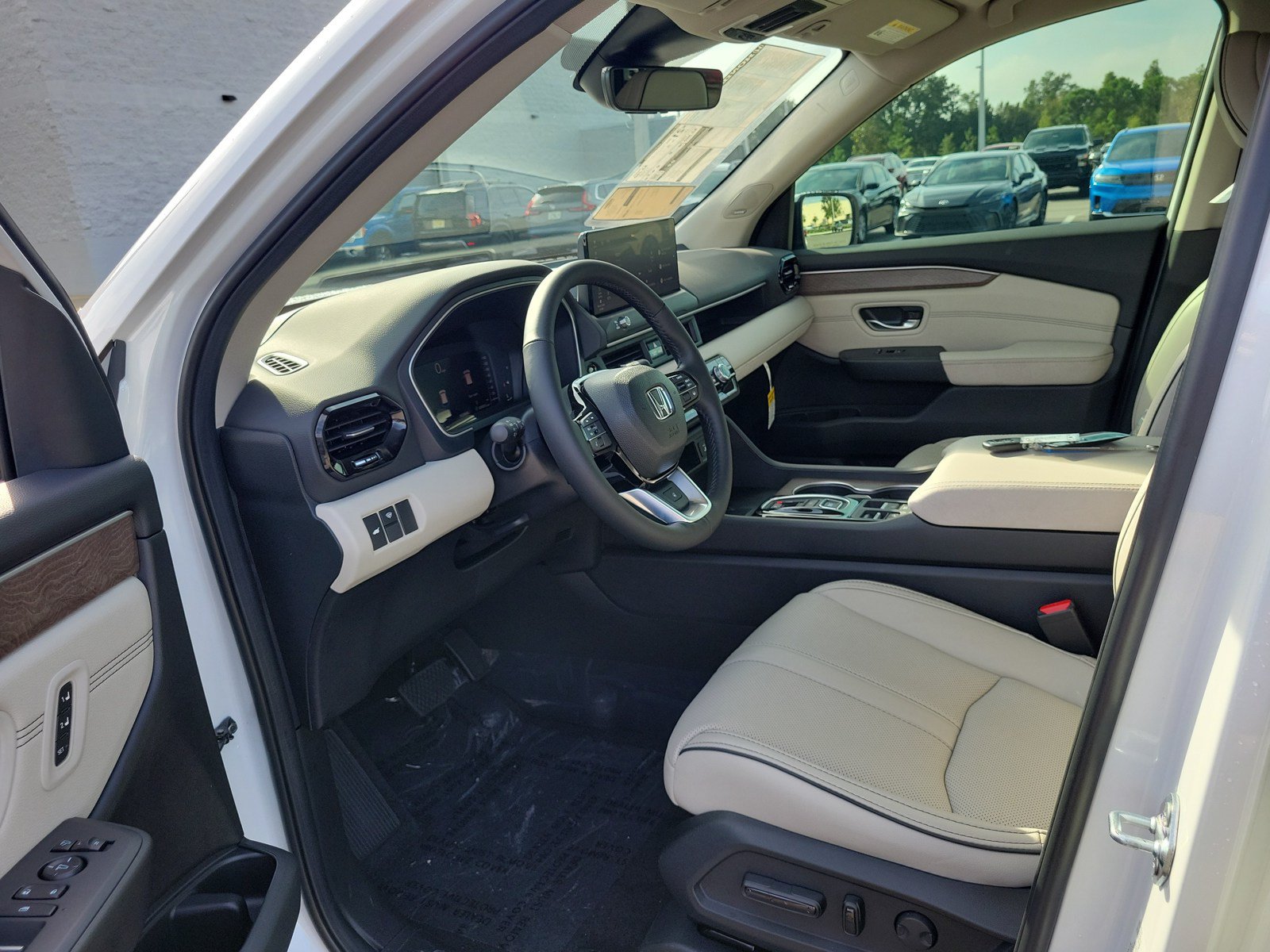 New 2026 Honda Pilot Elite image 15