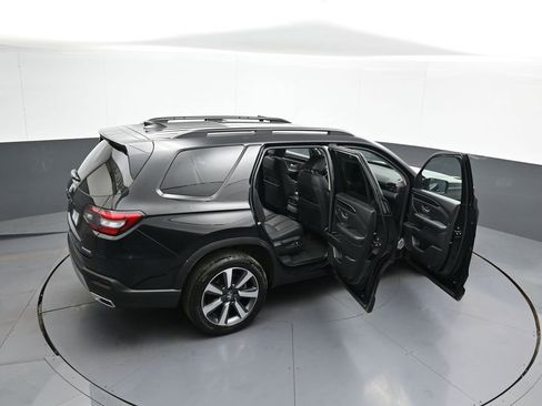 Certified 2024 Honda Pilot Touring image 47