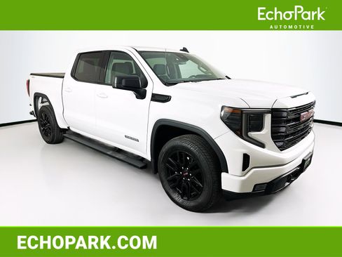Used 2024 GMC Sierra 1500 Elevation image 1