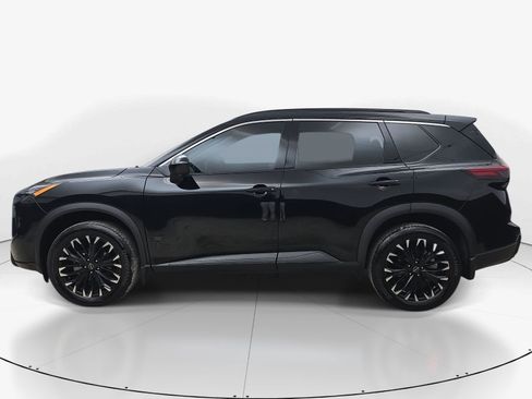 Used 2026 Nissan Rogue Dark Armor AWD/4WD image 7