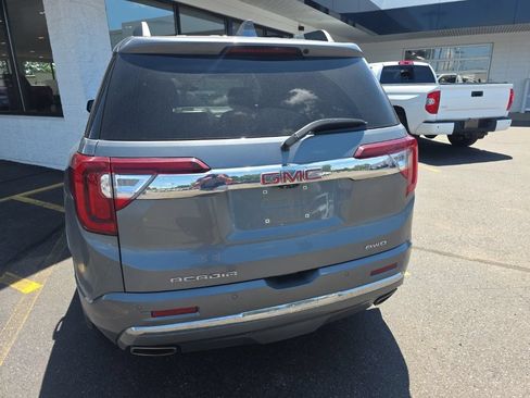 Used 2021 GMC Acadia Denali w/ Denali Ultimate Package AWD/4WD image 6
