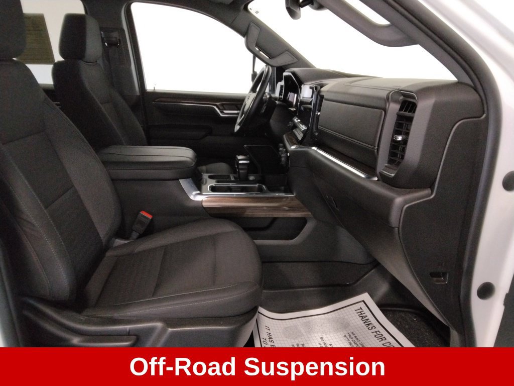 Used 2024 Chevrolet Silverado 1500 RST w/ Z71 Off-Road Package AWD/4WD image 44