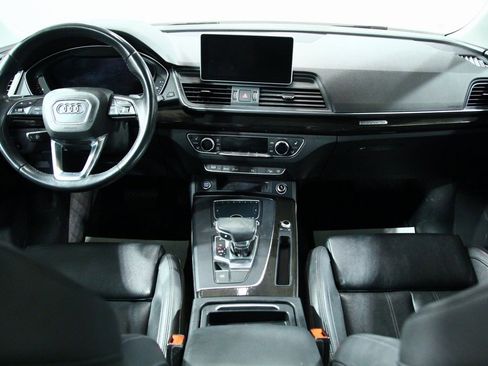 Used 2018 Audi Q5 2.0T Premium Plus w/ Premium Plus Package image 4