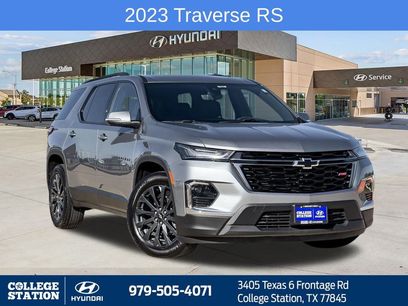 Used 2023 Chevrolet Traverse RS