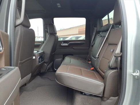 New 2026 GMC Sierra 3500 Denali w/ Denali Reserve Package image 8